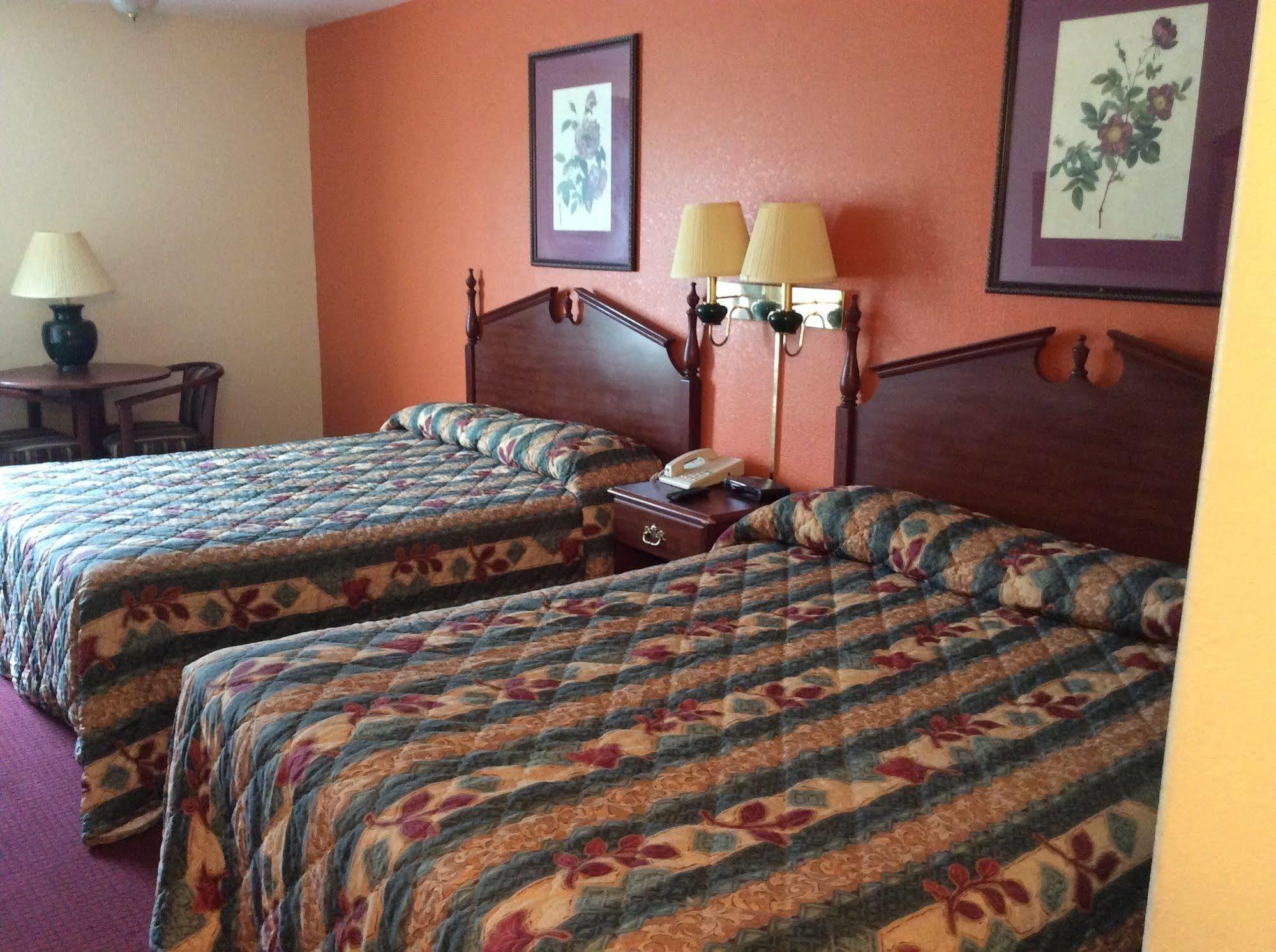 Super 8 By Wyndham Kinder/Coushatta Near Casino Exterior photo